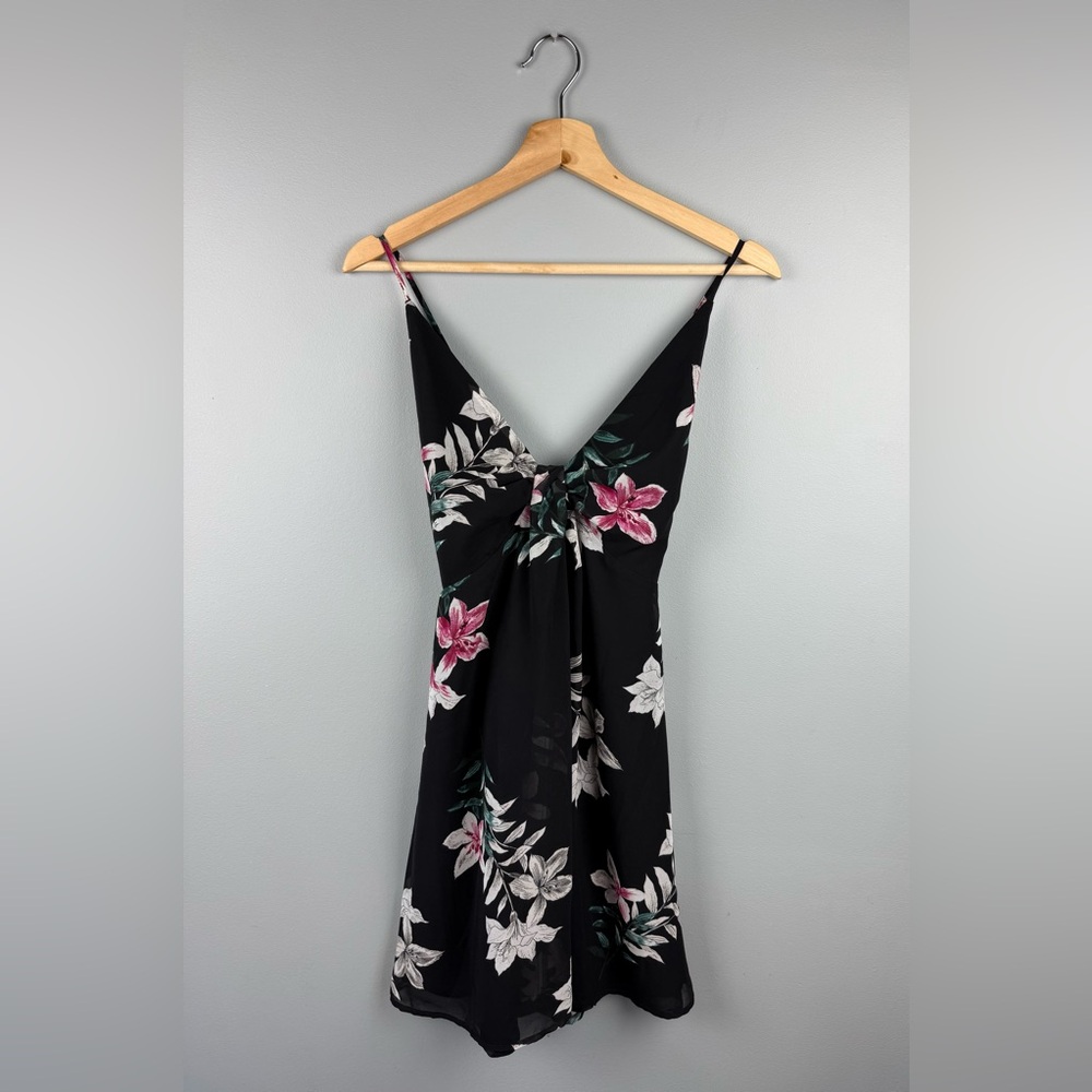 Dynamite Small Black Floral Dress